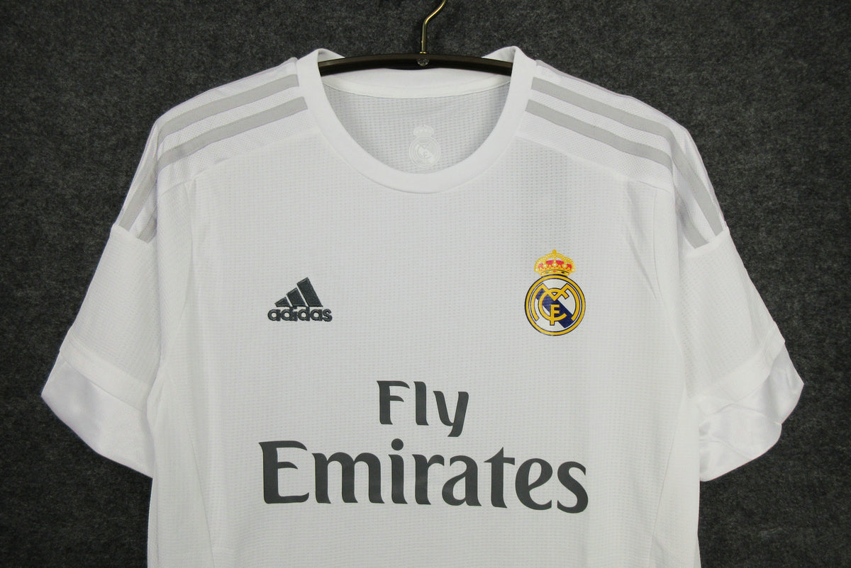 Real Madrid Home Kit 15/16