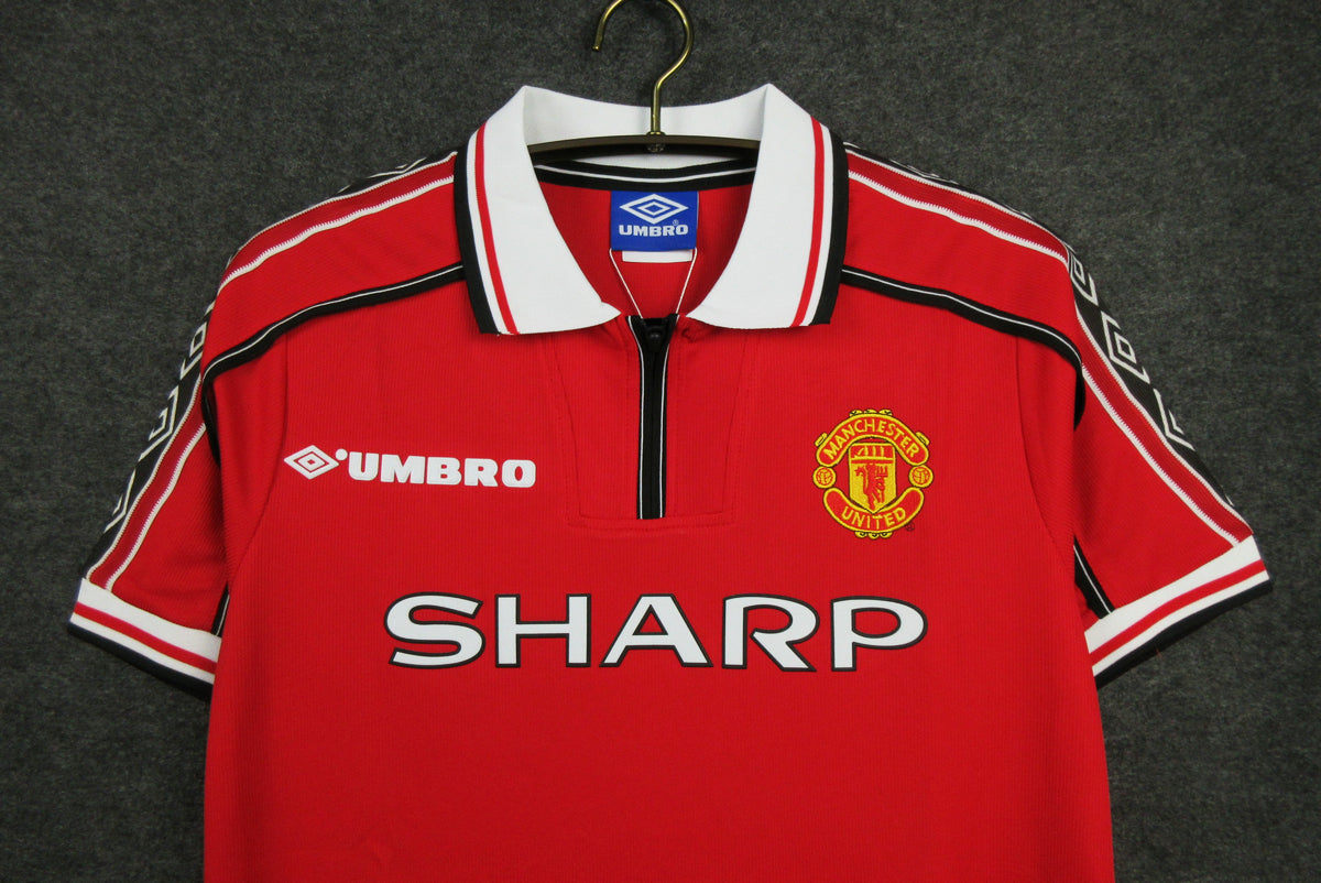 Manchester United Home Kit 98/00