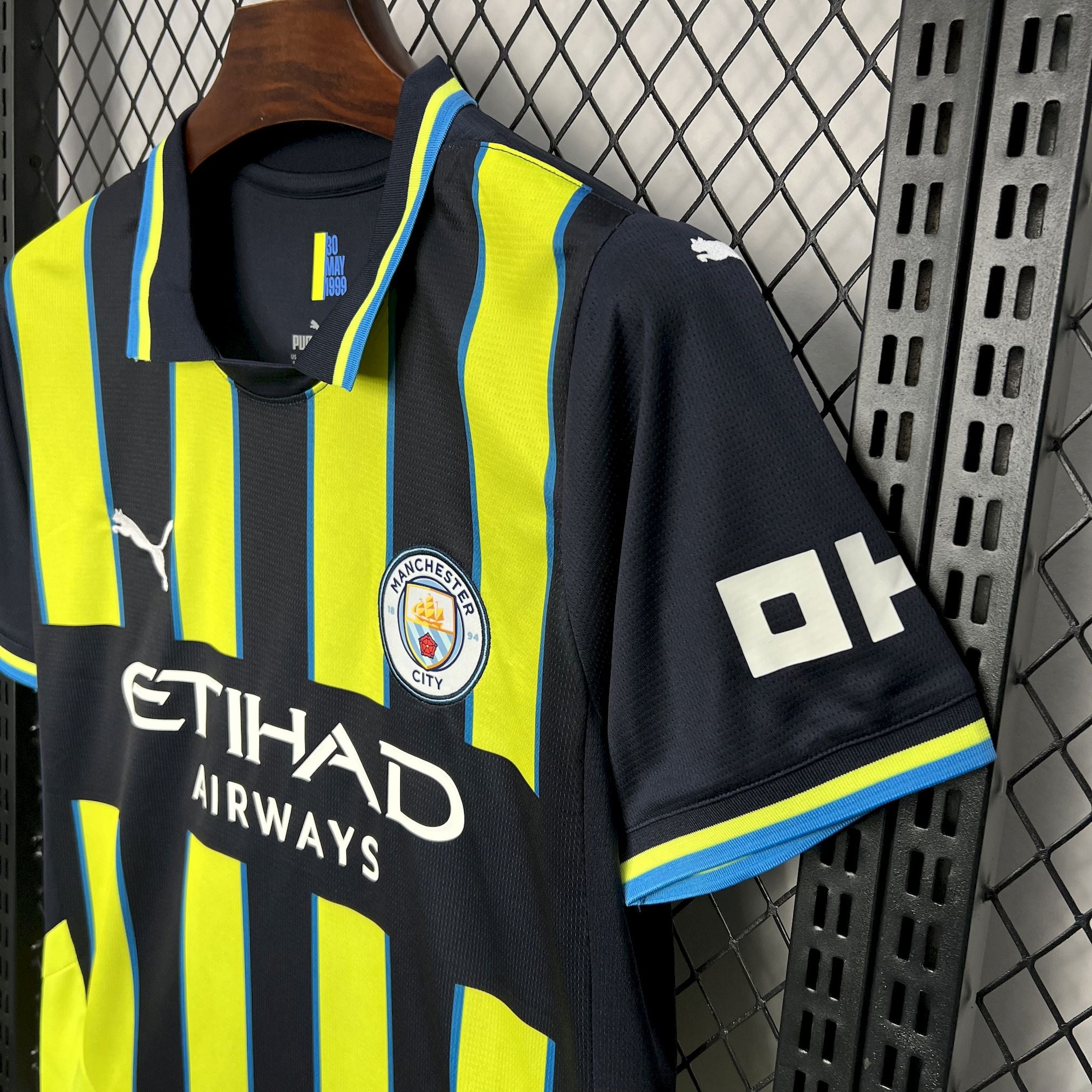 Manchester City Away Kit 24/25