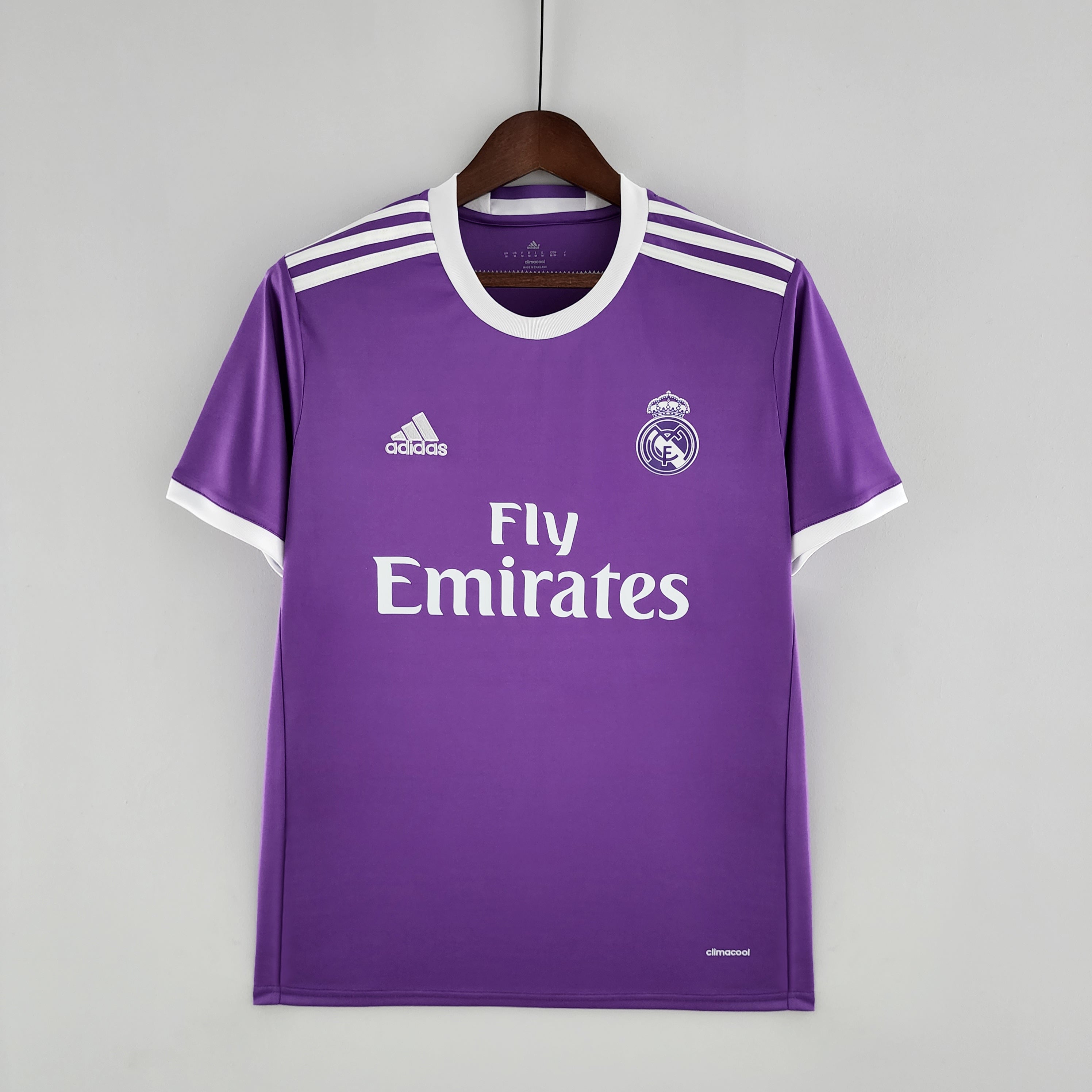 Real Madrid Away Kit 16/17