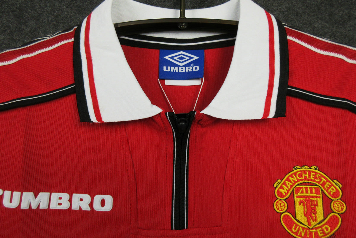 Manchester United Home Kit 98/00