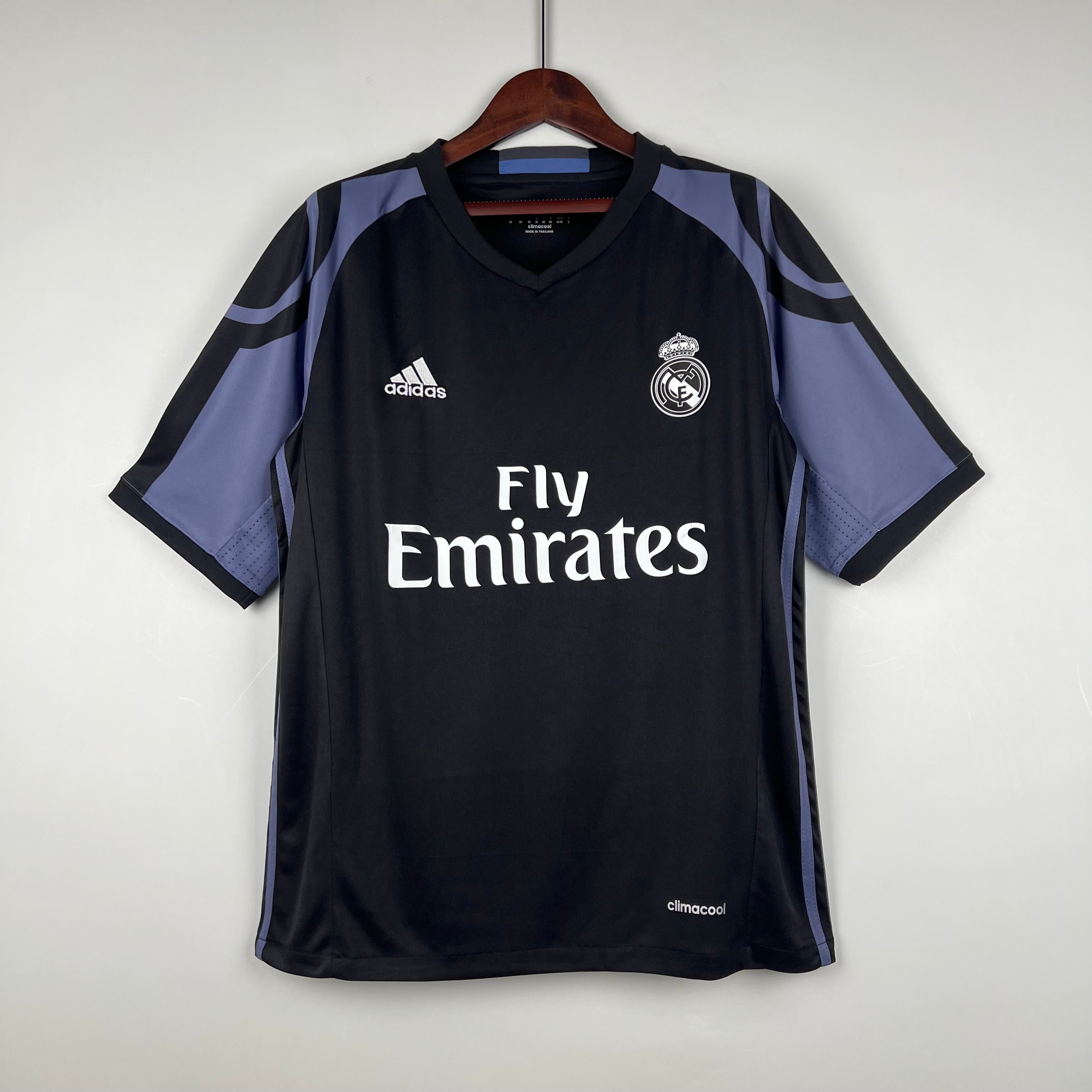 Real Madrid Away Kit 15/16