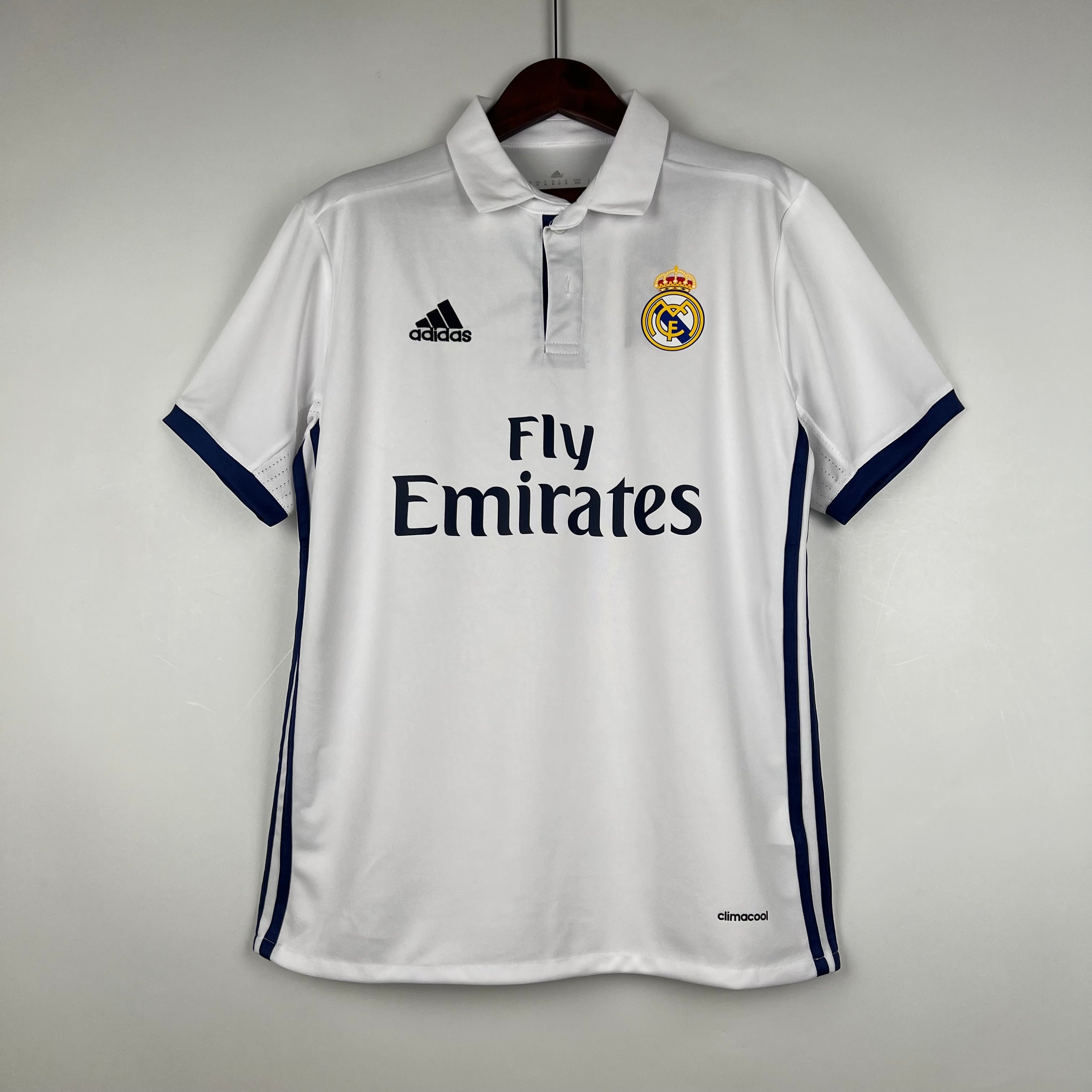 Real Madrid Home Kit 16/17