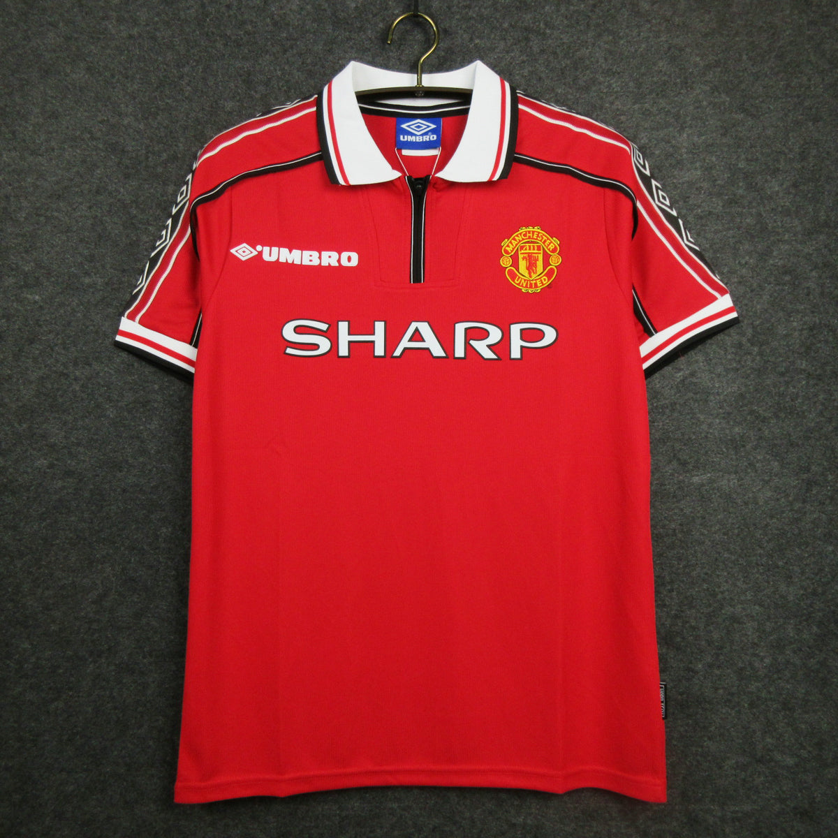 Manchester United Home Kit 98/00