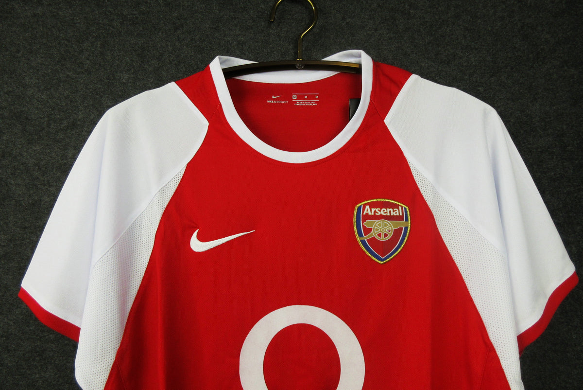 Arsenal Home Kit 02/04